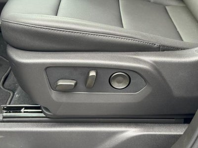 2026 GMC Sierra 1500 4WD Crew Cab SLT