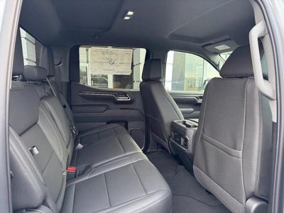 2026 GMC Sierra 1500 4WD Crew Cab SLT