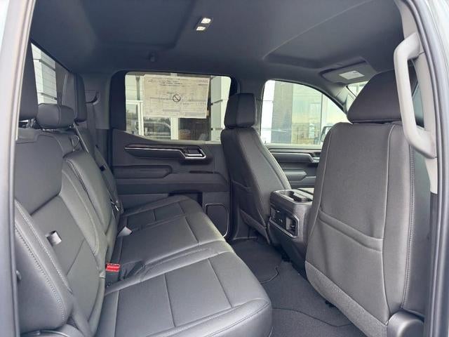 2026 GMC Sierra 1500 4WD Crew Cab SLT