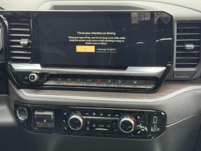 2026 GMC Sierra 1500 4WD Crew Cab SLT