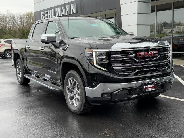 2026 GMC Sierra 1500 4WD Crew Cab SLT
