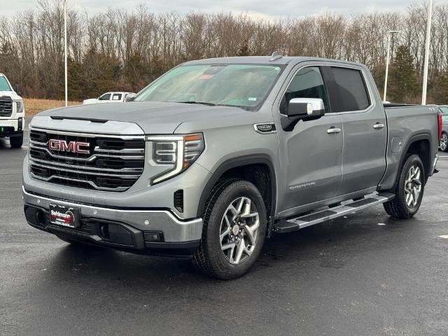 2024 GMC Sierra 1500 4WD Crew Cab SLT