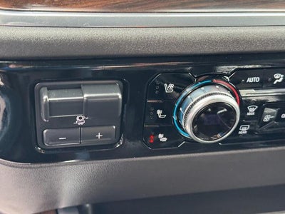 2024 GMC Sierra 1500 4WD Crew Cab SLT