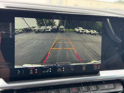 2026 GMC Sierra 1500 4WD Crew Cab SLT