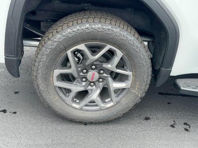 2026 GMC Sierra 1500 4WD Crew Cab SLT