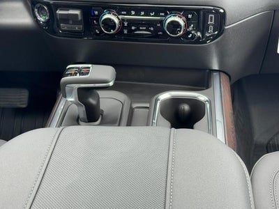 2026 GMC Sierra 1500 4WD Crew Cab SLT