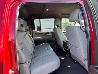 2022 GMC Sierra 1500 4WD Crew Cab SLT