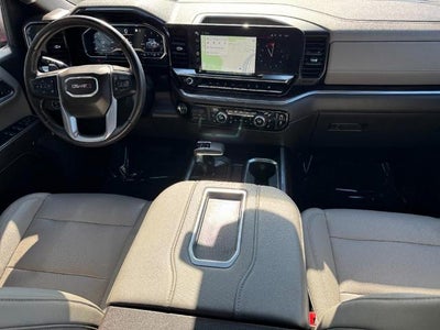 2022 GMC Sierra 1500 4WD Crew Cab SLT