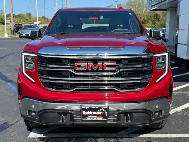 2022 GMC Sierra 1500 4WD Crew Cab SLT