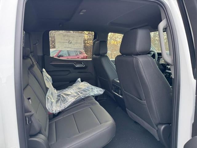 2026 GMC Sierra 1500 4WD Crew Cab SLT