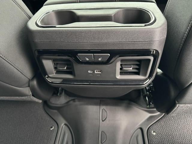 2026 GMC Sierra 1500 4WD Crew Cab AT4