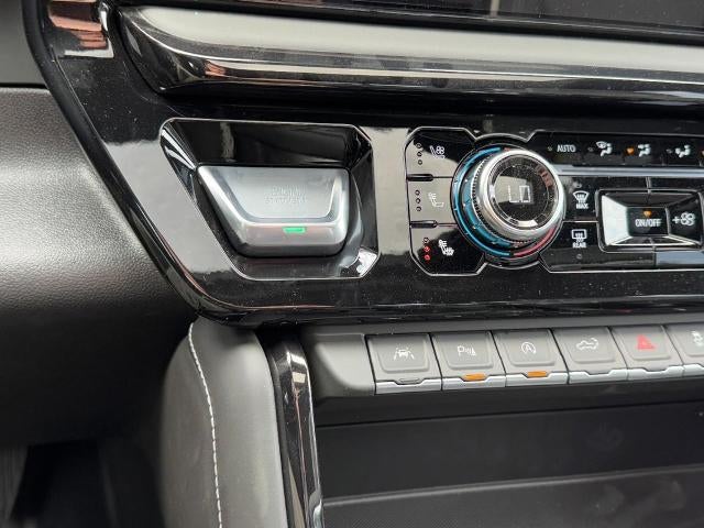 2026 GMC Sierra 1500 4WD Crew Cab AT4X