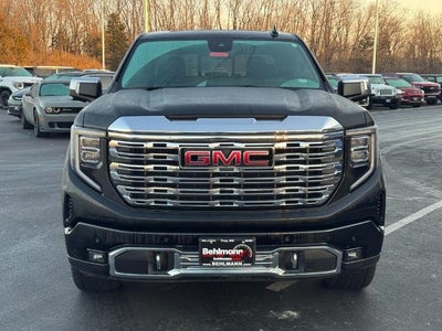2024 GMC Sierra 1500 4WD Crew Cab Denali