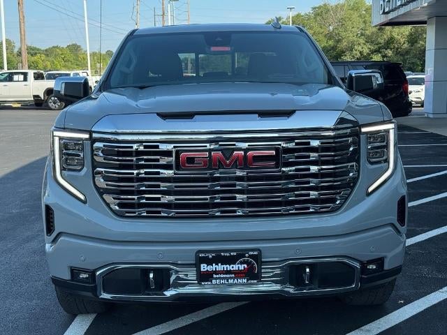 2025 GMC Sierra 1500 4WD Crew Cab Denali