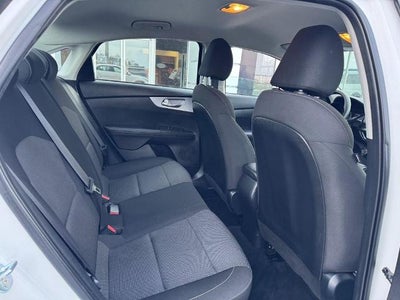 2024 Kia Forte LXS IVT