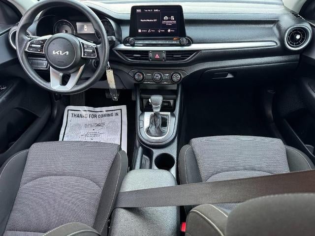 2024 Kia Forte LXS IVT