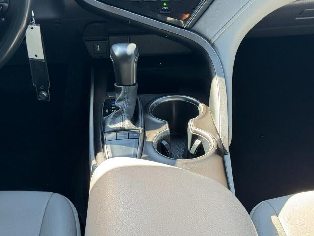 2023 Toyota Camry SE Auto (Natl)