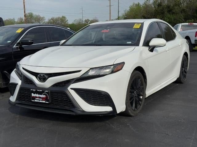 2023 Toyota Camry SE Auto (Natl)