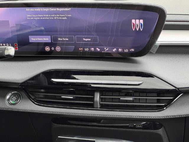 2027 Buick Enclave 4dr Avenir