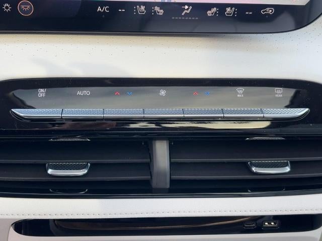 2026 Buick Enclave 4dr Avenir