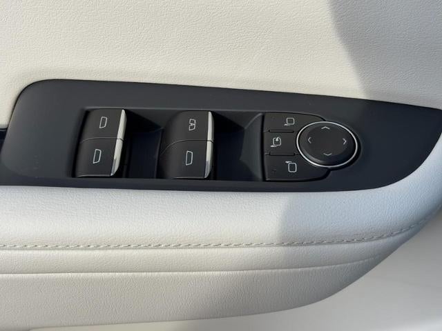 2026 Buick Enclave 4dr Avenir