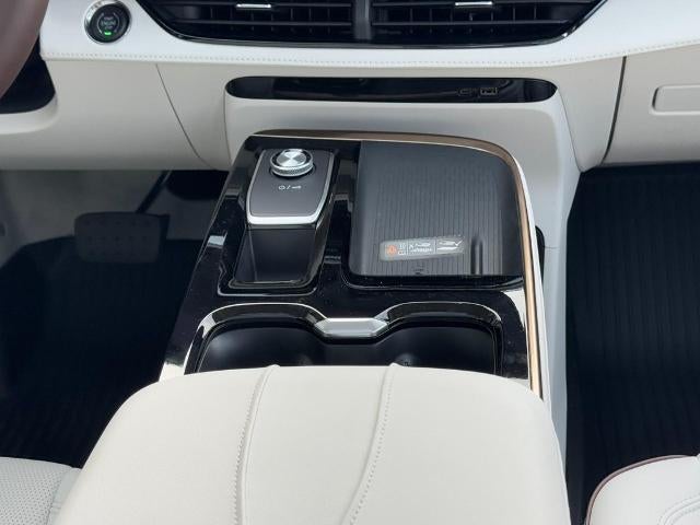 2026 Buick Enclave 4dr Avenir