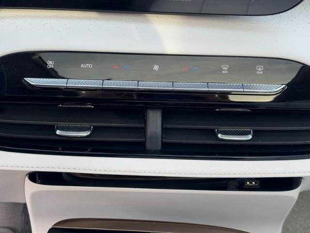 2026 Buick Enclave 4dr Avenir