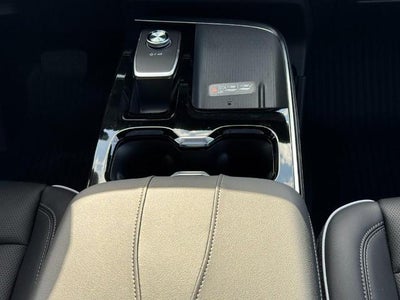 2027 Buick Enclave 4dr Avenir