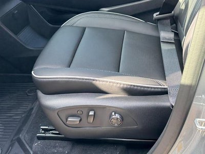 2027 Buick Enclave 4dr Avenir