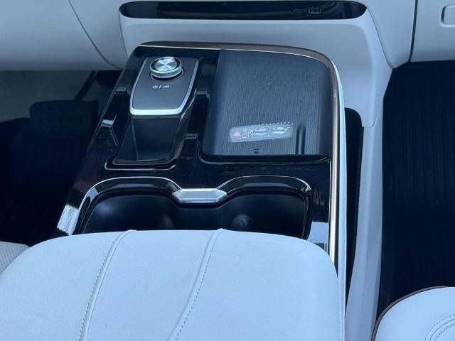 2026 Buick Enclave 4dr Avenir