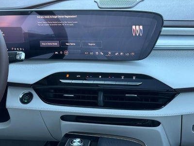 2026 Buick Enclave 4dr Avenir