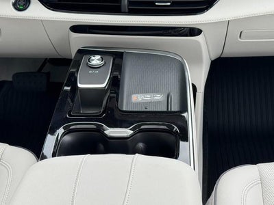 2027 Buick Enclave 4dr Avenir