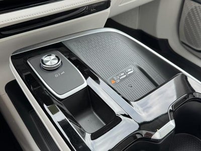 2027 Buick Enclave 4dr Avenir