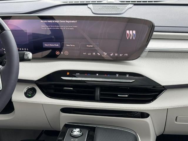 2027 Buick Enclave 4dr Avenir