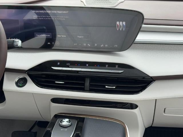 2026 Buick Enclave 4dr Avenir