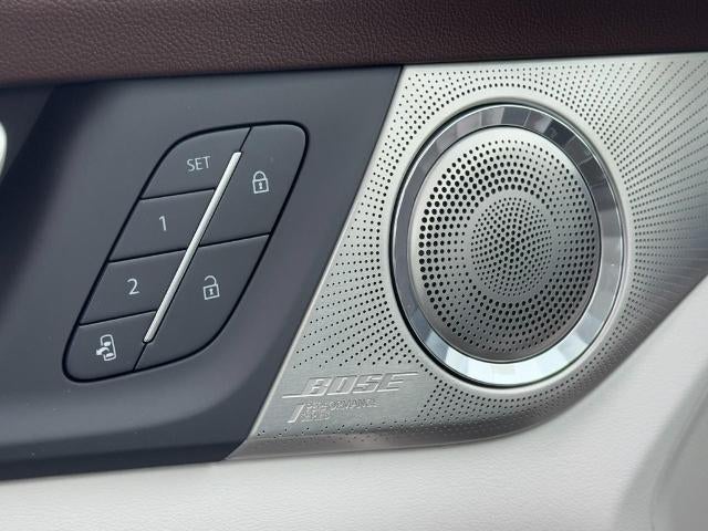 2026 Buick Enclave 4dr Avenir