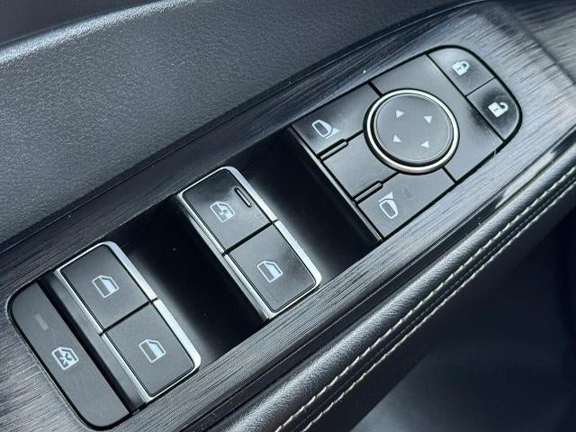 2022 Nissan Rogue AWD SL