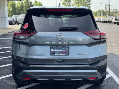 2022 Nissan Rogue AWD SL