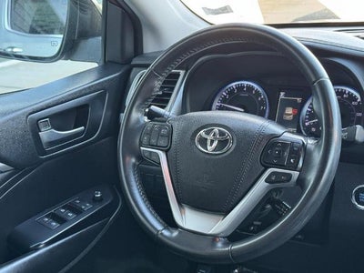 2019 Toyota Highlander SE V6 AWD