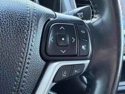 2019 Toyota Highlander SE V6 AWD