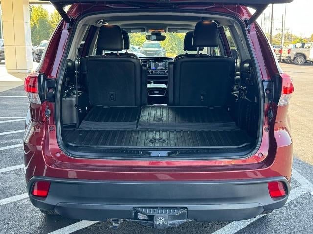2019 Toyota Highlander SE V6 AWD