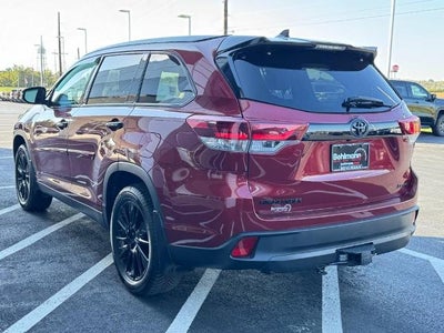 2019 Toyota Highlander SE V6 AWD