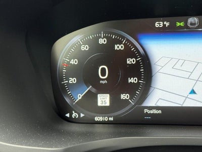 2022 Volvo S60 B5 AWD Momentum