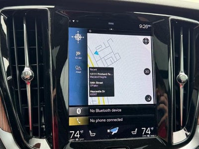 2022 Volvo S60 B5 AWD Momentum