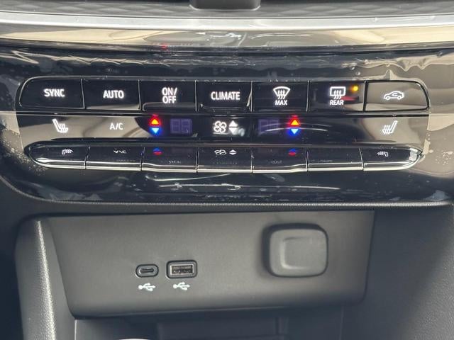 2026 Buick Encore GX FWD 4dr Avenir