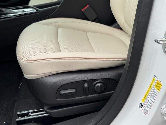 2026 Buick Encore GX AWD 4dr Avenir