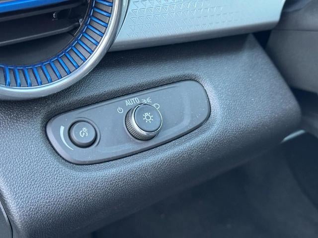 2025 Chevrolet Trax FWD 4dr LT