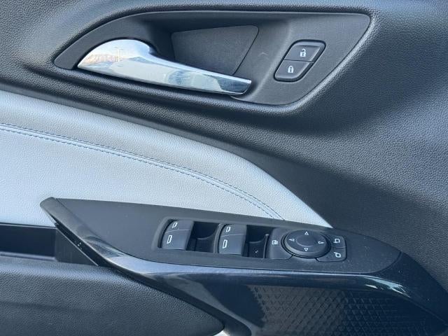 2025 Chevrolet Trax FWD 4dr LT