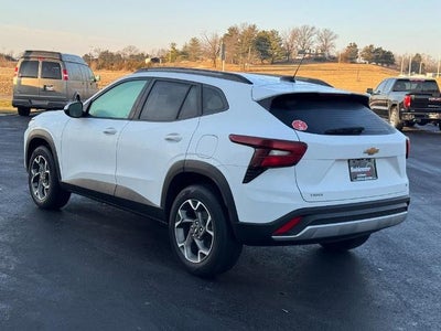2025 Chevrolet Trax FWD 4dr LT