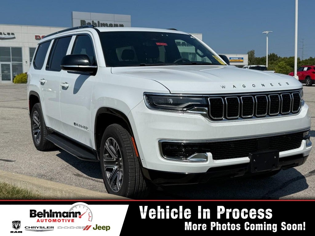 2023 Jeep Wagoneer Base